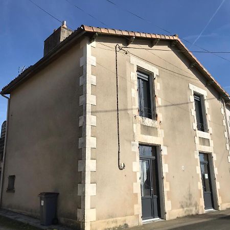 Villa Petite escale Vivonnoise a 2 Vivonne Esterno foto