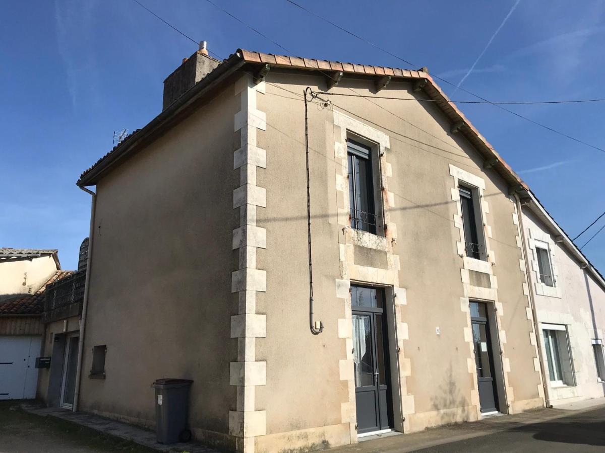 Villa Petite escale Vivonnoise a 2 Vivonne Esterno foto